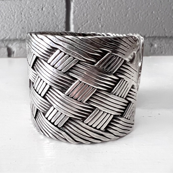 Huge VINTAGE Sterling Silver Mexico Woven Unisex Cuff - Picture 5 of 11